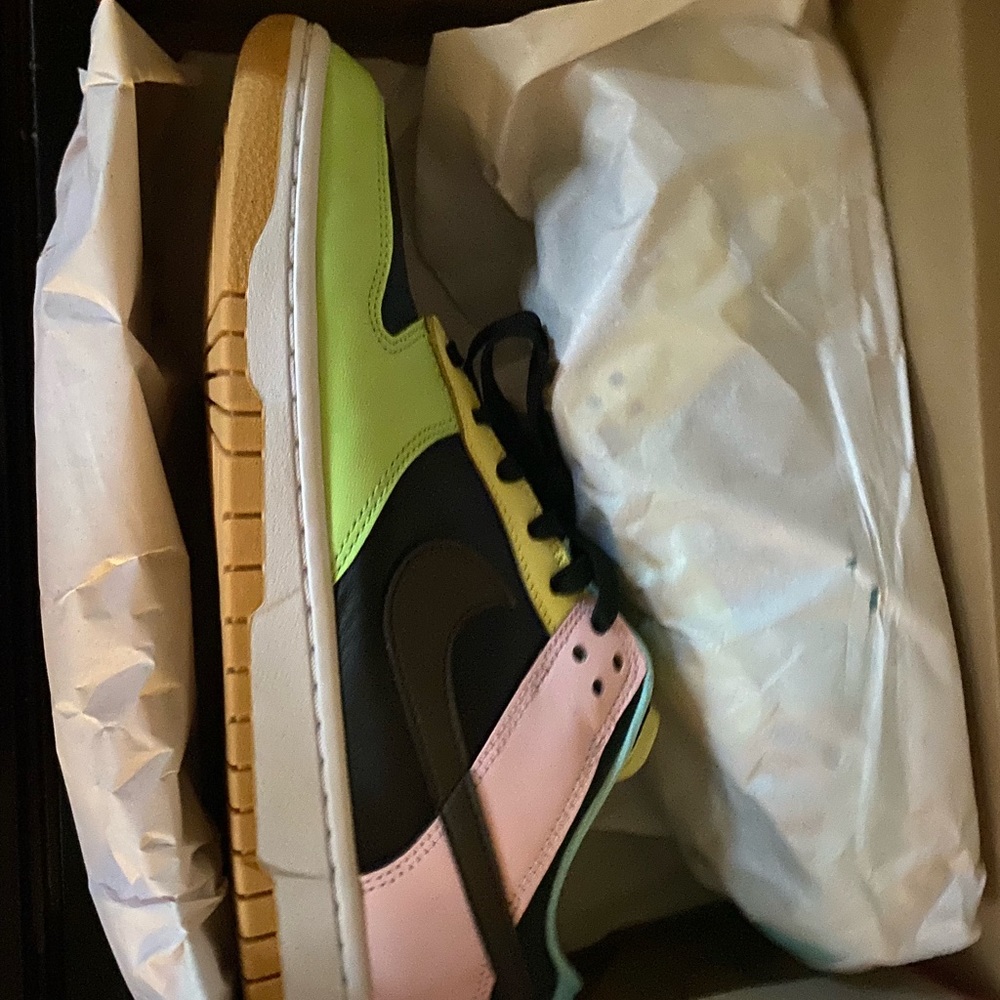 NIKE DUNK SB - “Free 99 Black” - %100 AUTHENTIC (Stock X) ACCEPTING OFFERS - Picture 5 of 6